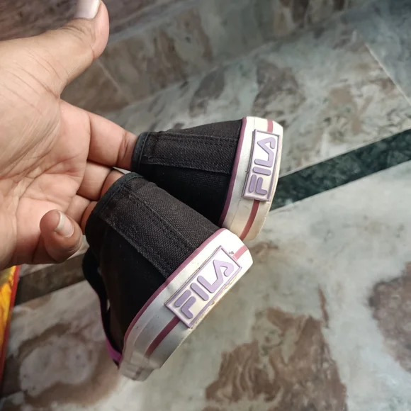 Fila - Picture 7 of 10